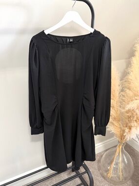Vero Moda Black Long Sleeve Dress – Size 16 | Open Back Detail